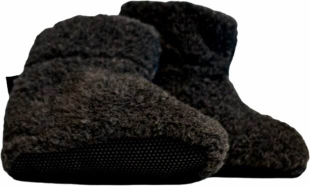 norway-schapenwollen-sloffen-zwart-merino-wol