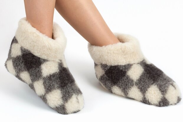 WoolWarmers Dolly sloffen met geblokt patroon