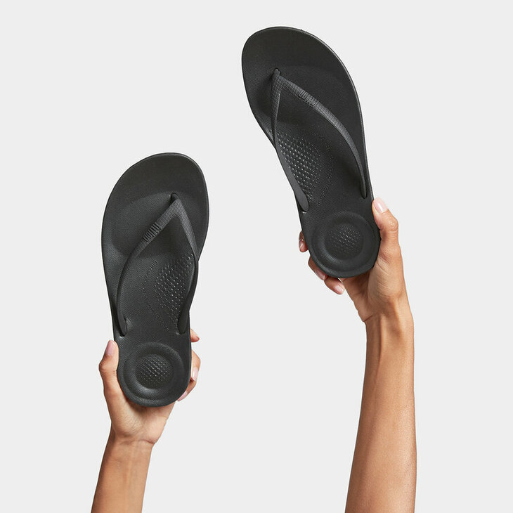 FitFlop&trade; Iqushion Ergonomic Flip-Flops TPU