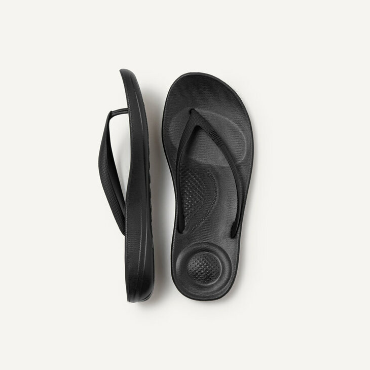 FitFlop&trade; Iqushion Ergonomic Flip-Flops TPU